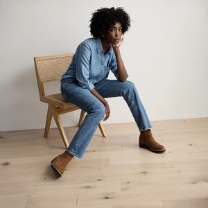 Classic Straight Levi Women's Jeans